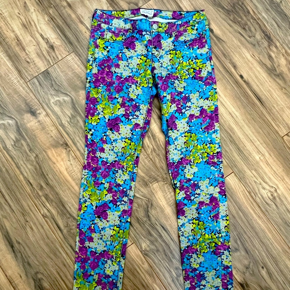 Aeropostale Ashley Ultra Skinny Floral Jeans